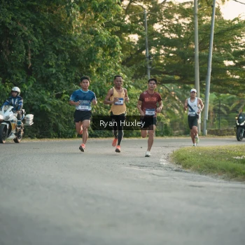 Runner Photo 3454620