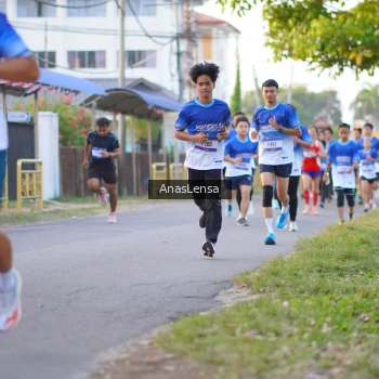Runner Photo 3454632