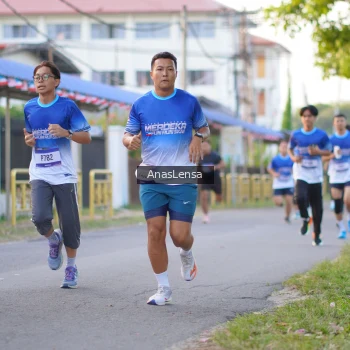 Runner Photo 3454636