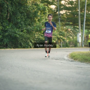 Runner Photo 3454673