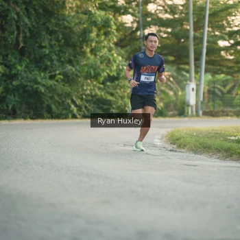 Runner Photo 3454679