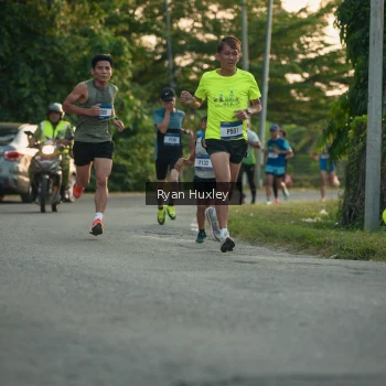 Runner Photo 3454685