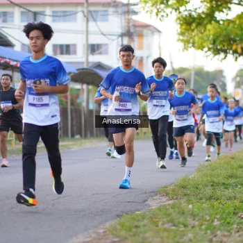 Runner Photo 3454690