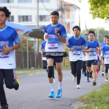 Runner Photo 3454692