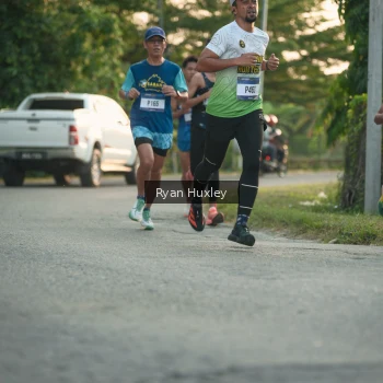 Runner Photo 3454706