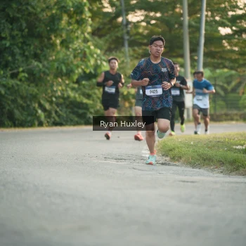 Runner Photo 3454711