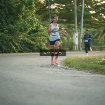 Runner Photo 3454731