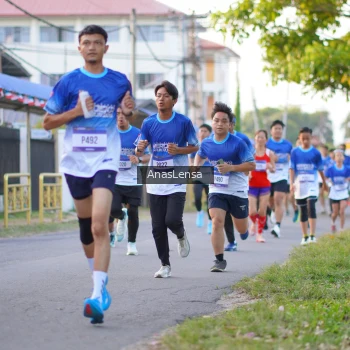 Runner Photo 3454732