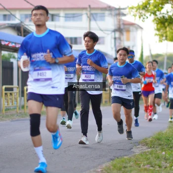 Runner Photo 3454740
