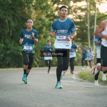 Runner Photo 3454779