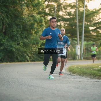 Runner Photo 3454813