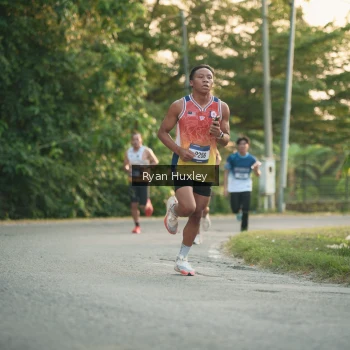 Runner Photo 3454844