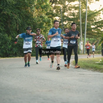 Runner Photo 3454915