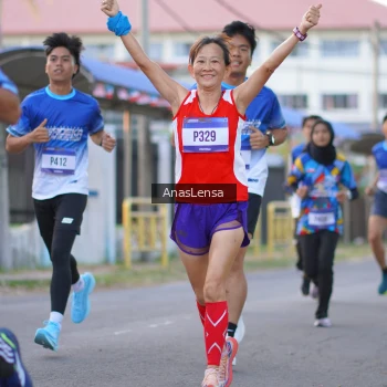 Runner Photo 3455131