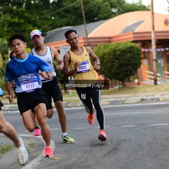 Runner Photo 3455137