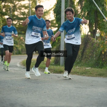 Runner Photo 3455174