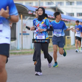 Runner Photo 3455245