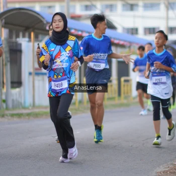 Runner Photo 3455249