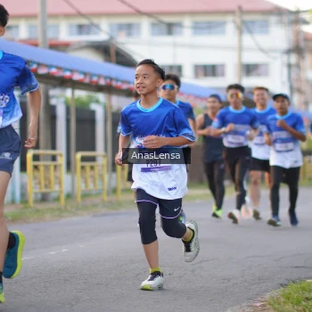 Runner Photo 3455250