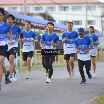 Runner Photo 3455309