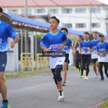 Runner Photo 3455313