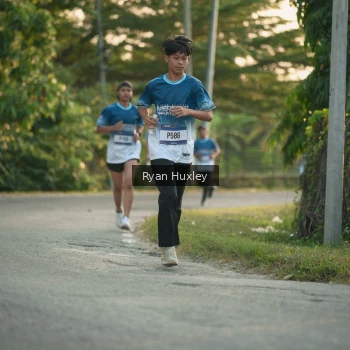 Runner Photo 3455454