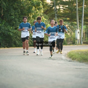 Runner Photo 3455535