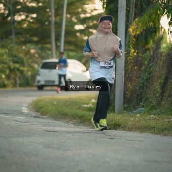 Runner Photo 3455543
