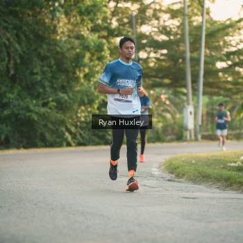Runner Photo 3455544