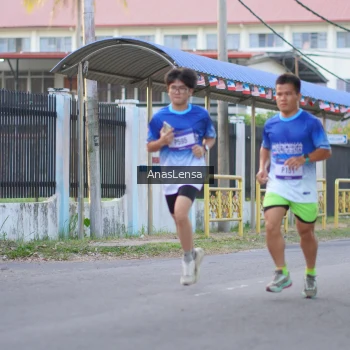 Runner Photo 3455565