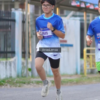 Runner Photo 3455576