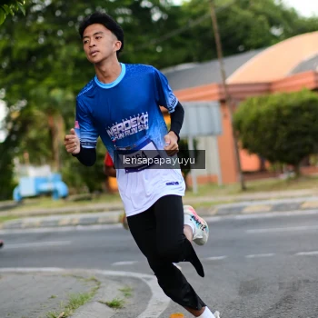 Runner Photo 3455623