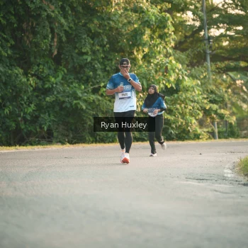 Runner Photo 3455718