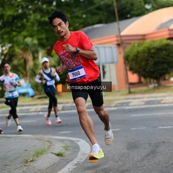 Runner Photo 3455748