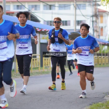 Runner Photo 3455767