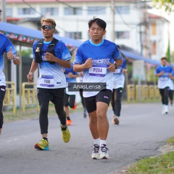 Runner Photo 3455778