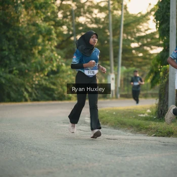 Runner Photo 3455781