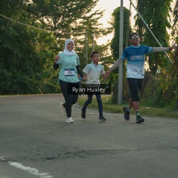 Runner Photo 3455855