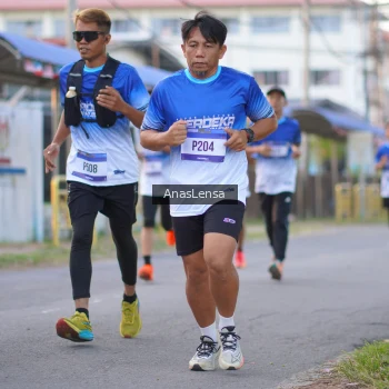 Runner Photo 3455884