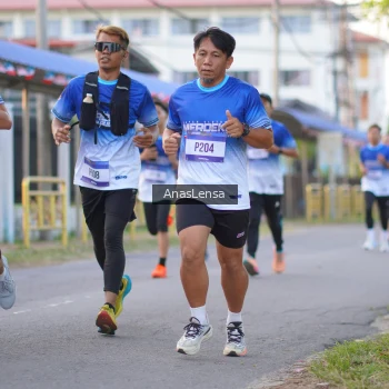 Runner Photo 3455888