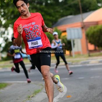 Runner Photo 3455900