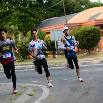 Runner Photo 3455921