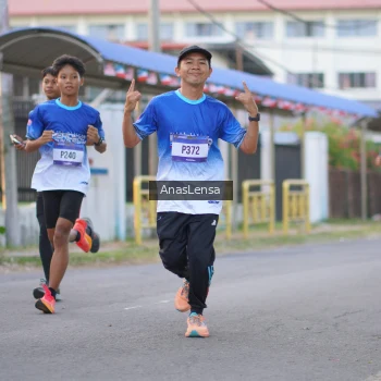 Runner Photo 3455958