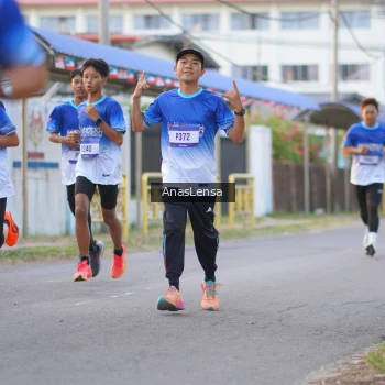Runner Photo 3455962