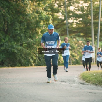 Runner Photo 3455995