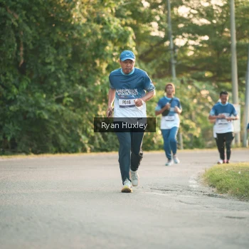 Runner Photo 3456004