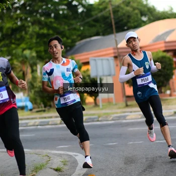 Runner Photo 3456066
