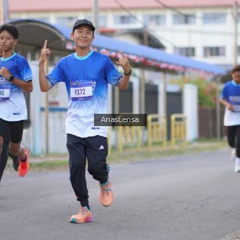 Runner Photo 3456075