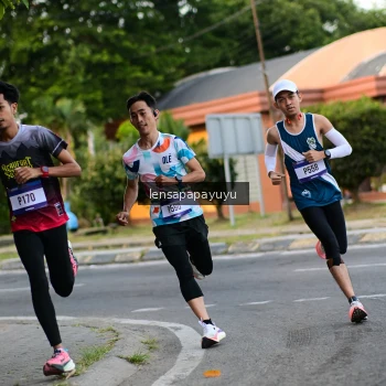 Runner Photo 3456079