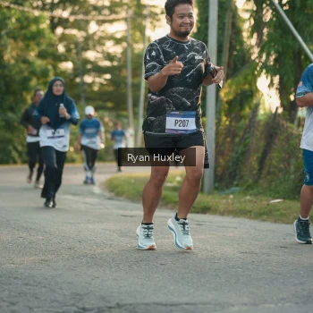 Runner Photo 3456117